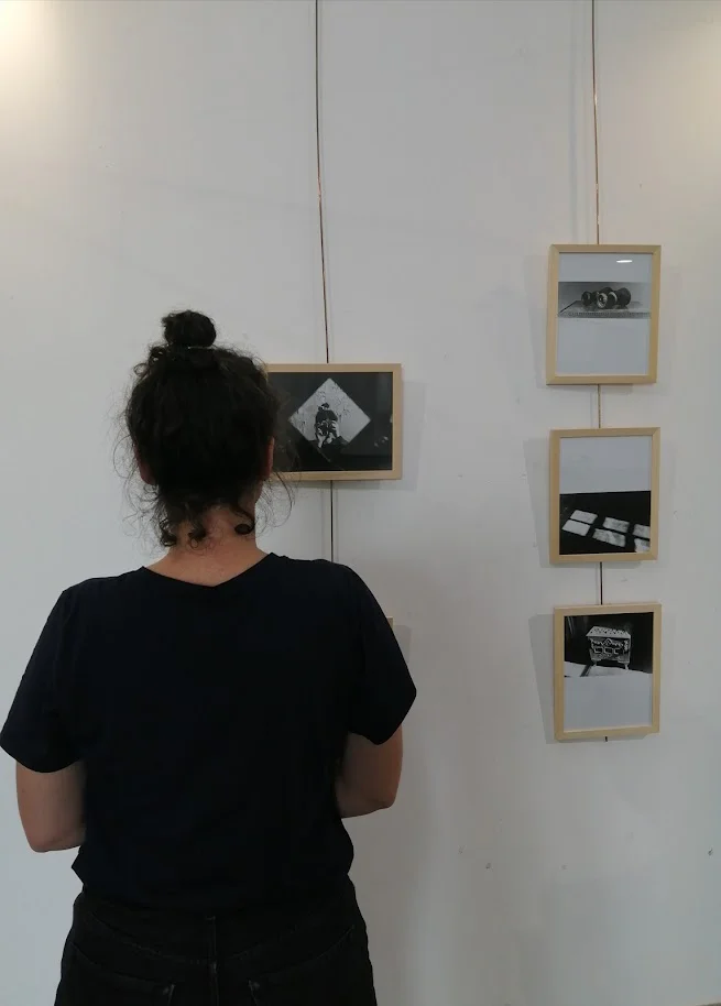 Photographie de l'exposition de photos de Julie Mengelle.